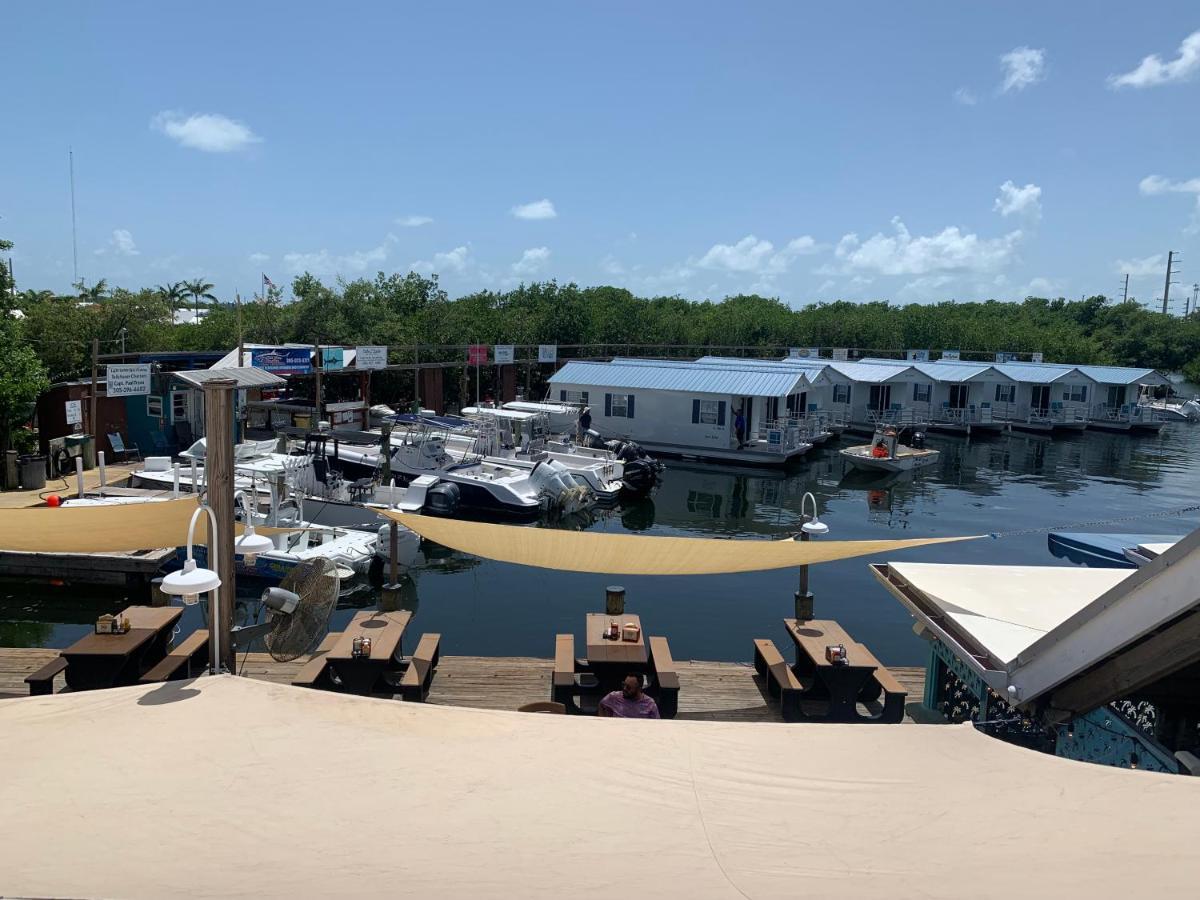 Aqua Lodges At Hurricane Hole Marina ストック・アイランド エクステリア 写真