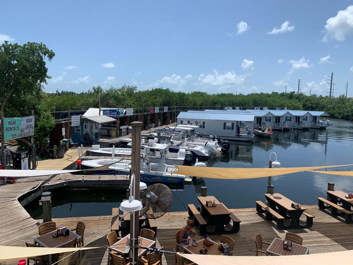 Aqua Lodges At Hurricane Hole Marina ストック・アイランド エクステリア 写真